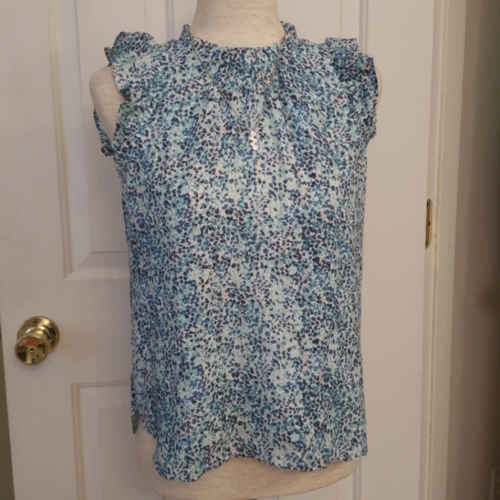 Loft Ditsy Floral Top NWT XXS Petite